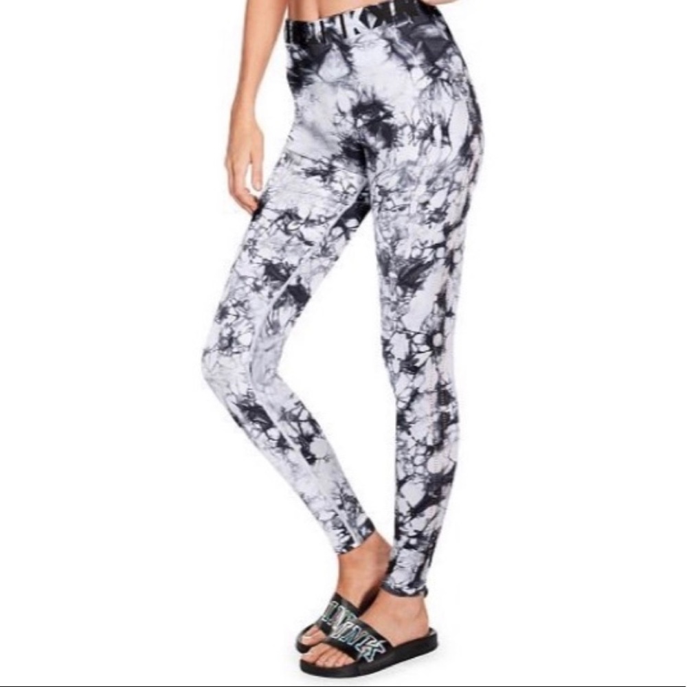 Victoria’s Secret PINK Tye Dye Leggings